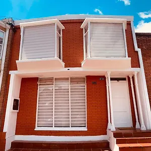 Modern With Double Bed Сasa de vacaciones Bogotá